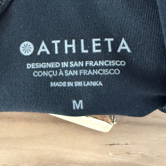 Athleta North Point Rashguard - Picture 7 of 13